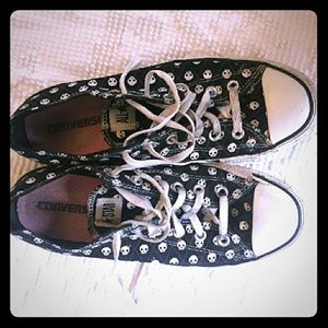 RARE Converse All Star Chuck Skull Shoes 10